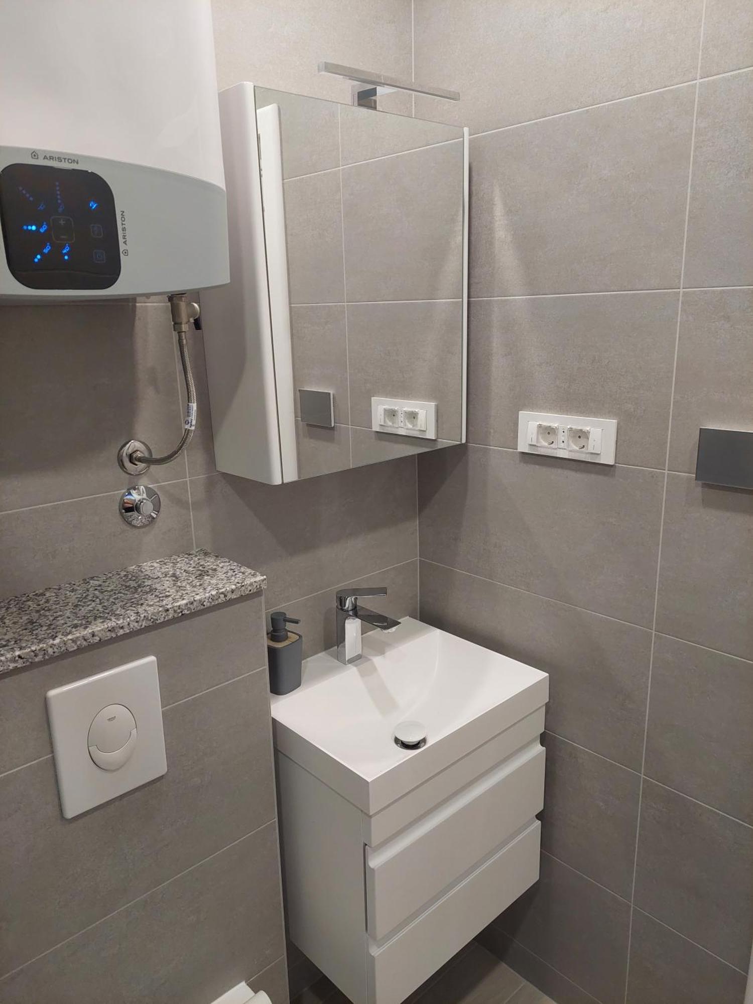 Apartman Njavro Podgora Zewnętrze zdjęcie